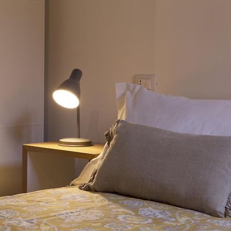 Cozy Apartment In Via Degli Spagnoli - Fromhometorome Luaran gambar